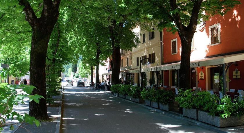 Albergo Montenerone Piobbico Kültér fotó